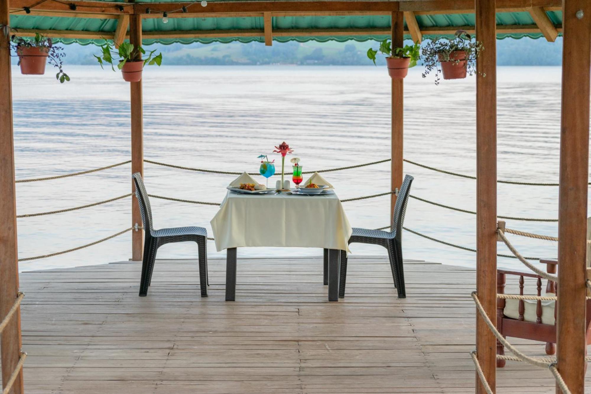 Laguna Azul Hotel & Suites Саусе Экстерьер фото